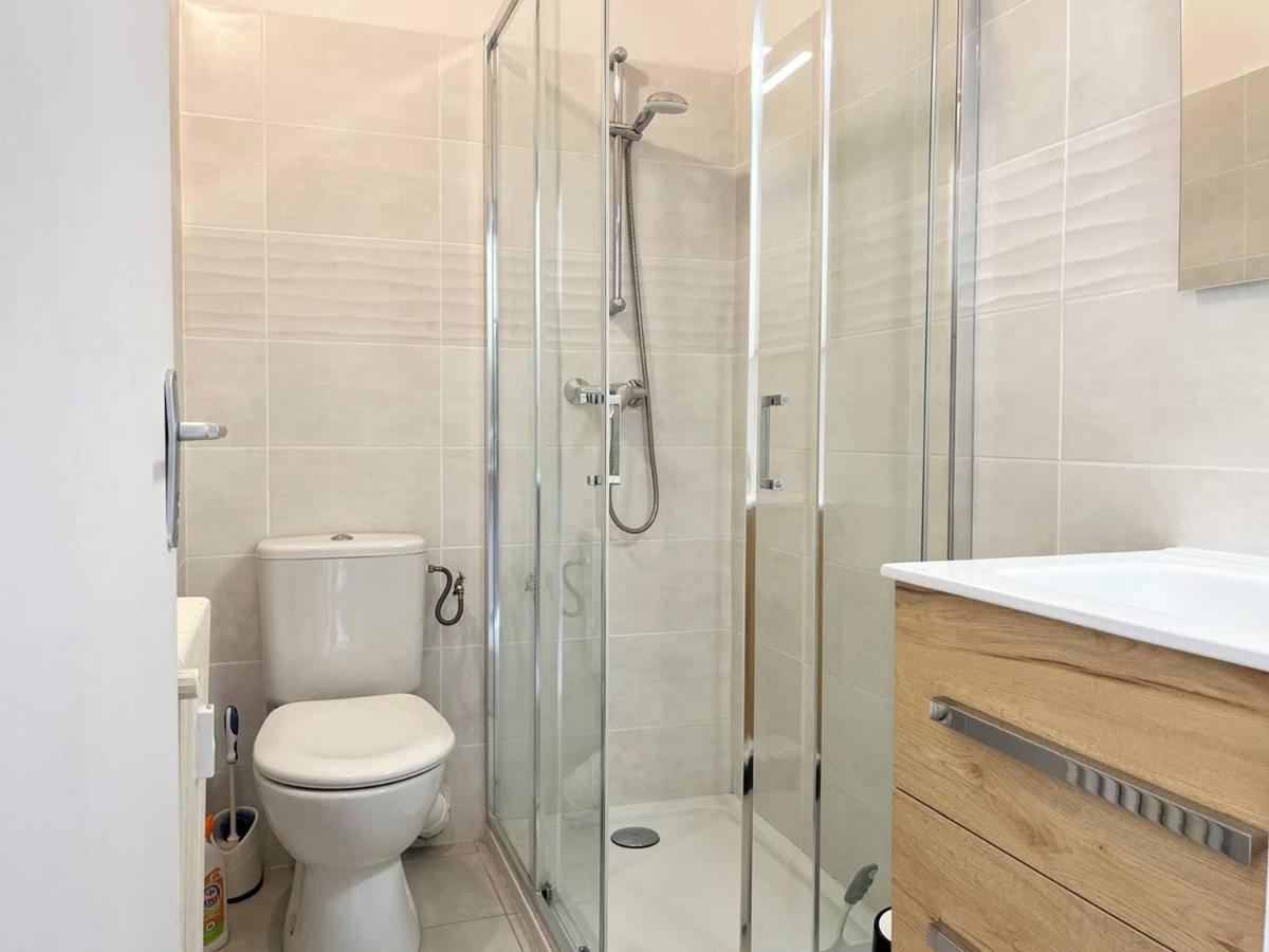 Studio Lumineux 4 Couchages Pres De La Plage Avec Options Linge Et Wifi - Fr-1-251-433 Le Lavandou Εξωτερικό φωτογραφία